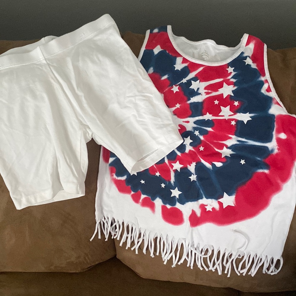 Brand new without tags little girls outfit SZ 10/12